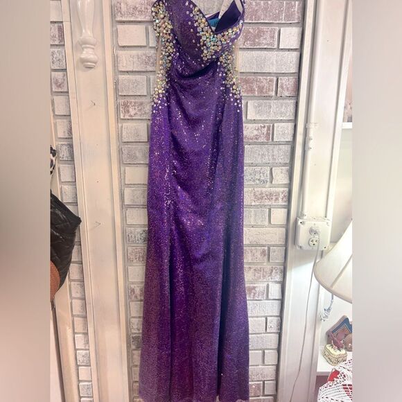Studio 17 Ladies Size 4 Purple Prom Dress/Yellow Gems - Picture 1 of 7